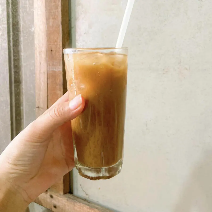Kh&aacute;m ph&aacute; ngay Tiệm ốp la huyền thoại của học sinh H&ograve;a Vang 5