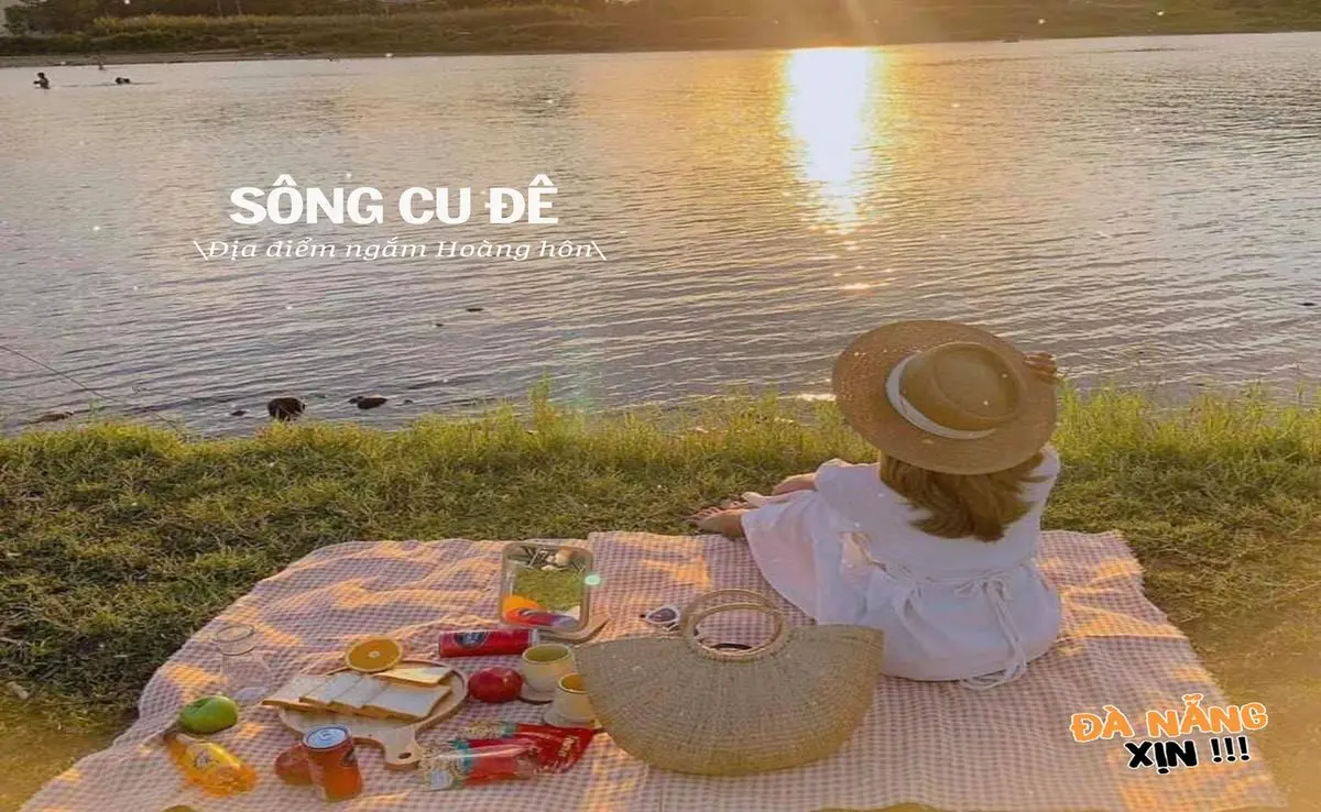 Ngắm ho&agrave;ng h&ocirc;n Đ&agrave; Nẵng - Bạn đ&atilde; biết những địa điểm n&agrave;y chưa? 4