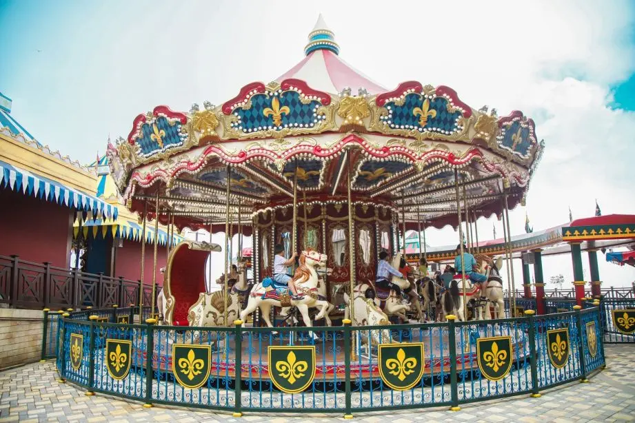Ph&aacute; đảo khu vui chơi Fantasy Park B&agrave; N&agrave; Hills từ A đến Z 15