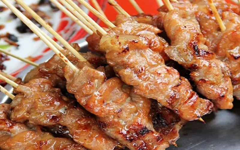 Trải nghiệm chợ đ&ecirc;m Sơn Tr&agrave; với nhiều hoạt động th&uacute; vị 9