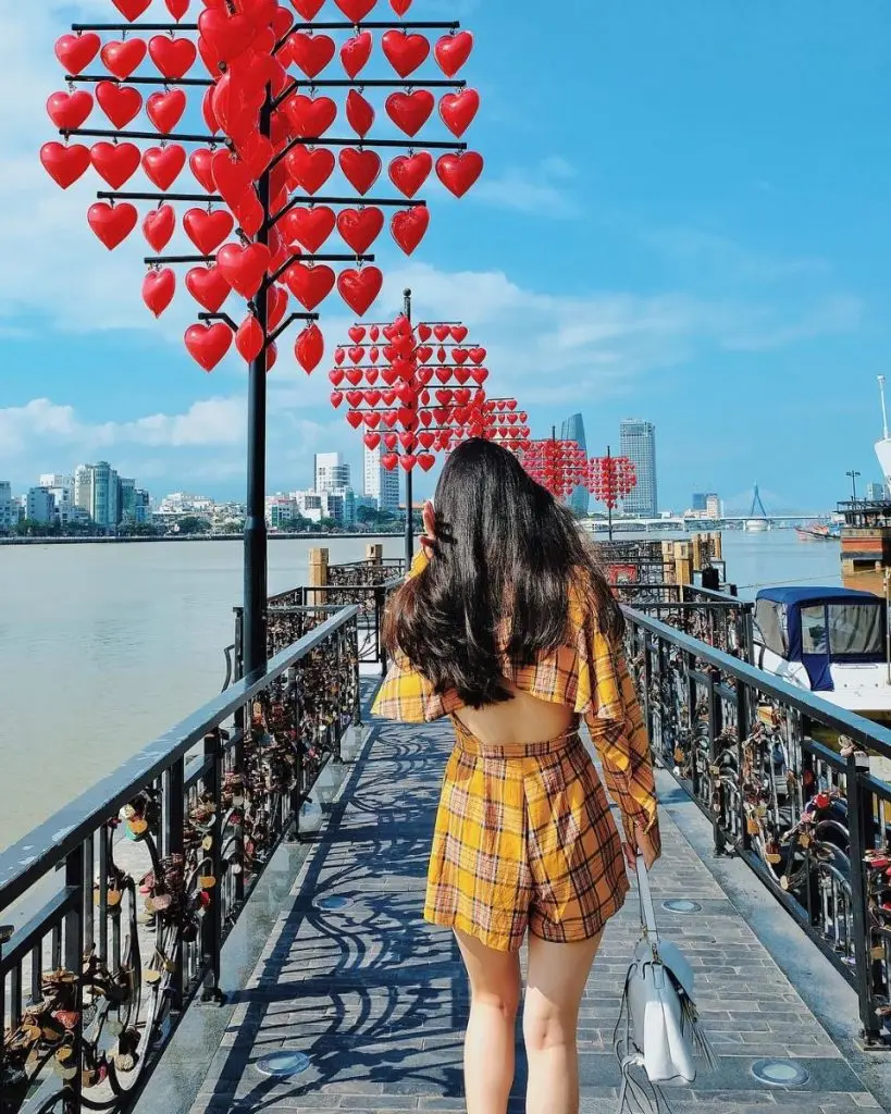 Lịch tr&igrave;nh Đ&agrave; Nẵng 5N4Đ tự t&uacute;c - Chuyến đi d&agrave;i hơi đ&aacute;ng gi&aacute; nhất thanh xu&acirc;n 4