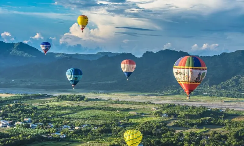 Nhẹ nh&agrave;ng thắng cảnh Đ&agrave;i Đ&ocirc;ng, miền đất y&ecirc;n b&igrave;nh ven biển 2