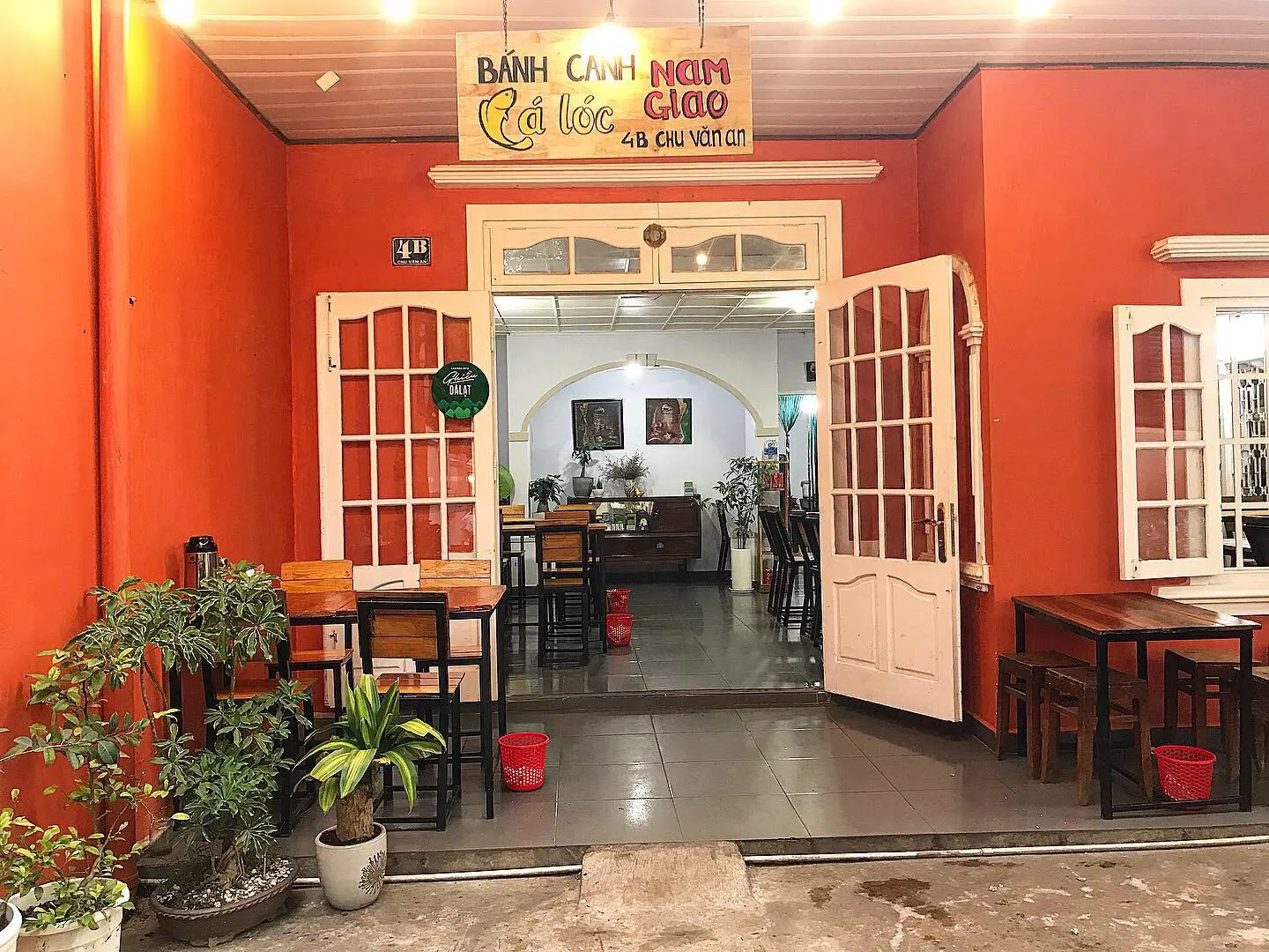 B&aacute;nh canh c&aacute; l&oacute;c Nam Giao nức tiếng tại phố n&uacute;i Pleiku 4