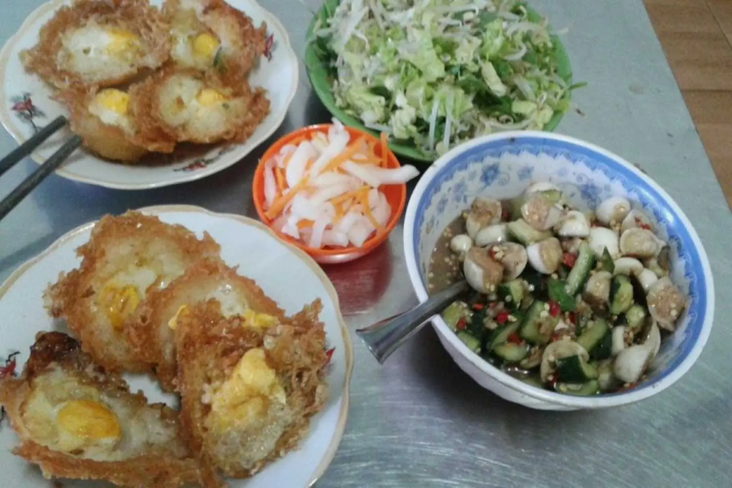 B&aacute;nh khọt mắm c&agrave;, đặc sản nhất định phải thử v&agrave;o ng&agrave;y mưa ở phố n&uacute;i 2