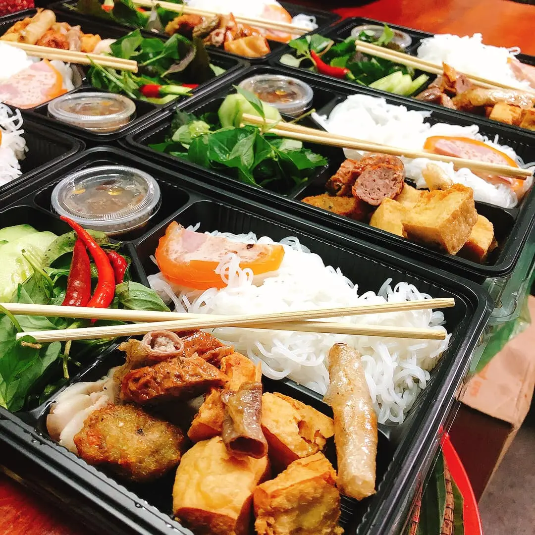 B&uacute;n đậu mắm t&ocirc;m b&agrave; X&iacute;u, hương vị H&agrave; Nội trong l&ograve;ng phố n&uacute;i 3