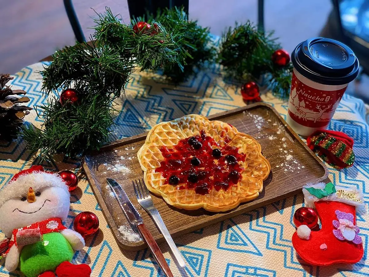 Coco Nau Kafe Tea, tiệm c&agrave; ph&ecirc; Địa Trung Hải giữa l&ograve;ng Pleiku 7