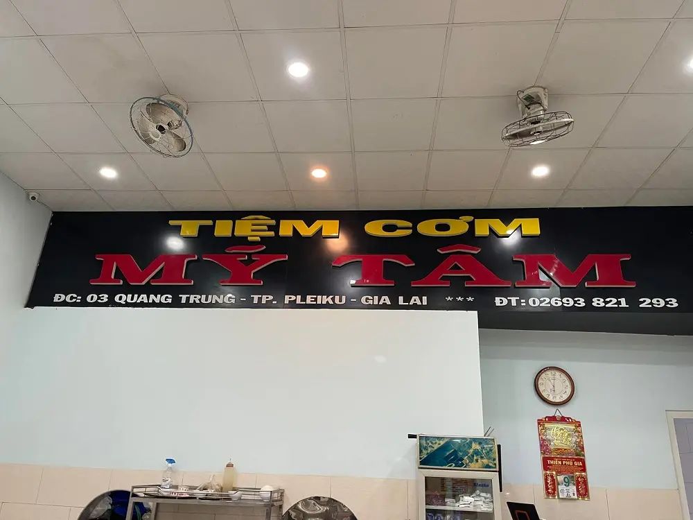 Cơm g&agrave; Mỹ T&acirc;m l&agrave; qu&aacute;n ăn l&acirc;u đời tại v&ugrave;ng đất nắng gi&oacute; Gia Lai 3