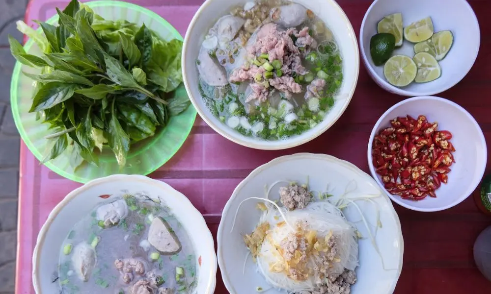 Danh s&aacute;ch qu&aacute;n phở kh&ocirc; Gia Lai m&agrave; bạn kh&ocirc;ng thể bỏ lỡ 2