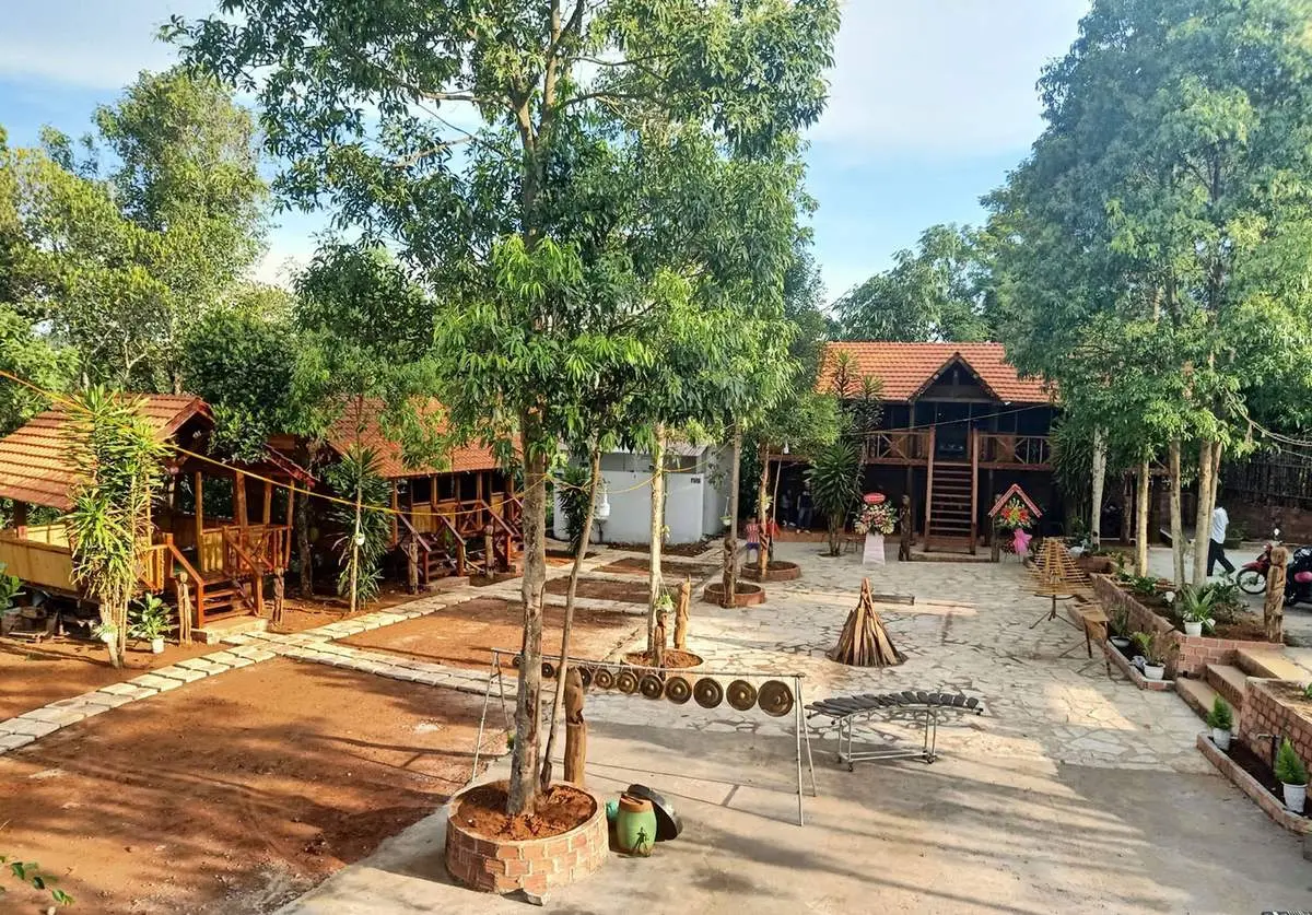Đến Cơm lam g&agrave; nướng H'BLA T'RƯNG kh&aacute;m ph&aacute; đặc sản trứ danh đất Pleiku 3