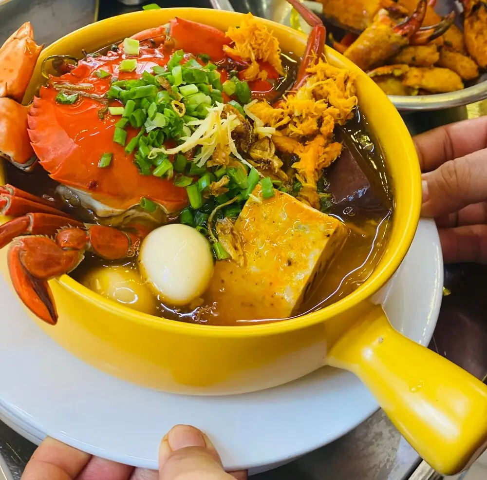 Đến Qu&aacute;n &ocirc;ng Mạnh để thưởng thức những m&oacute;n ăn quốc d&acirc;n tại Gia Lai 3