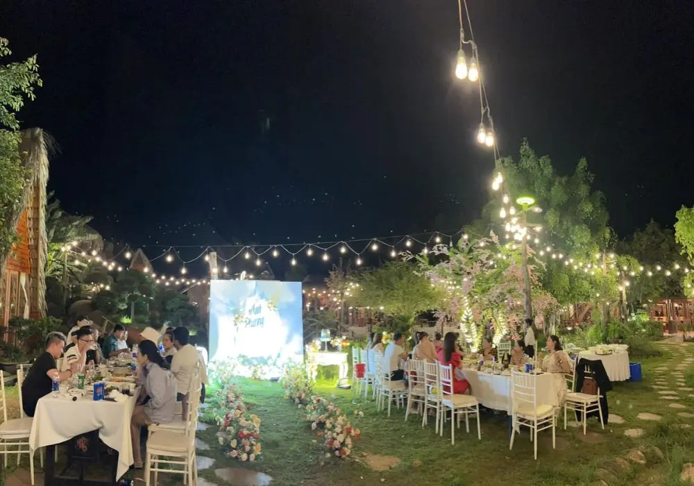 Gh&eacute; thăm Ho&agrave;ng Gia Garden v&agrave; trải nghiệm c&aacute;c m&oacute;n ngon tại qu&aacute;n 2