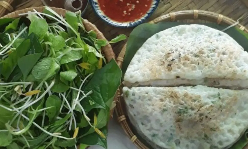 Gh&eacute; thăm qu&aacute;n B&aacute;nh x&egrave;o b&agrave; T&aacute;m cực nổi tiếng tại Pleiku 3