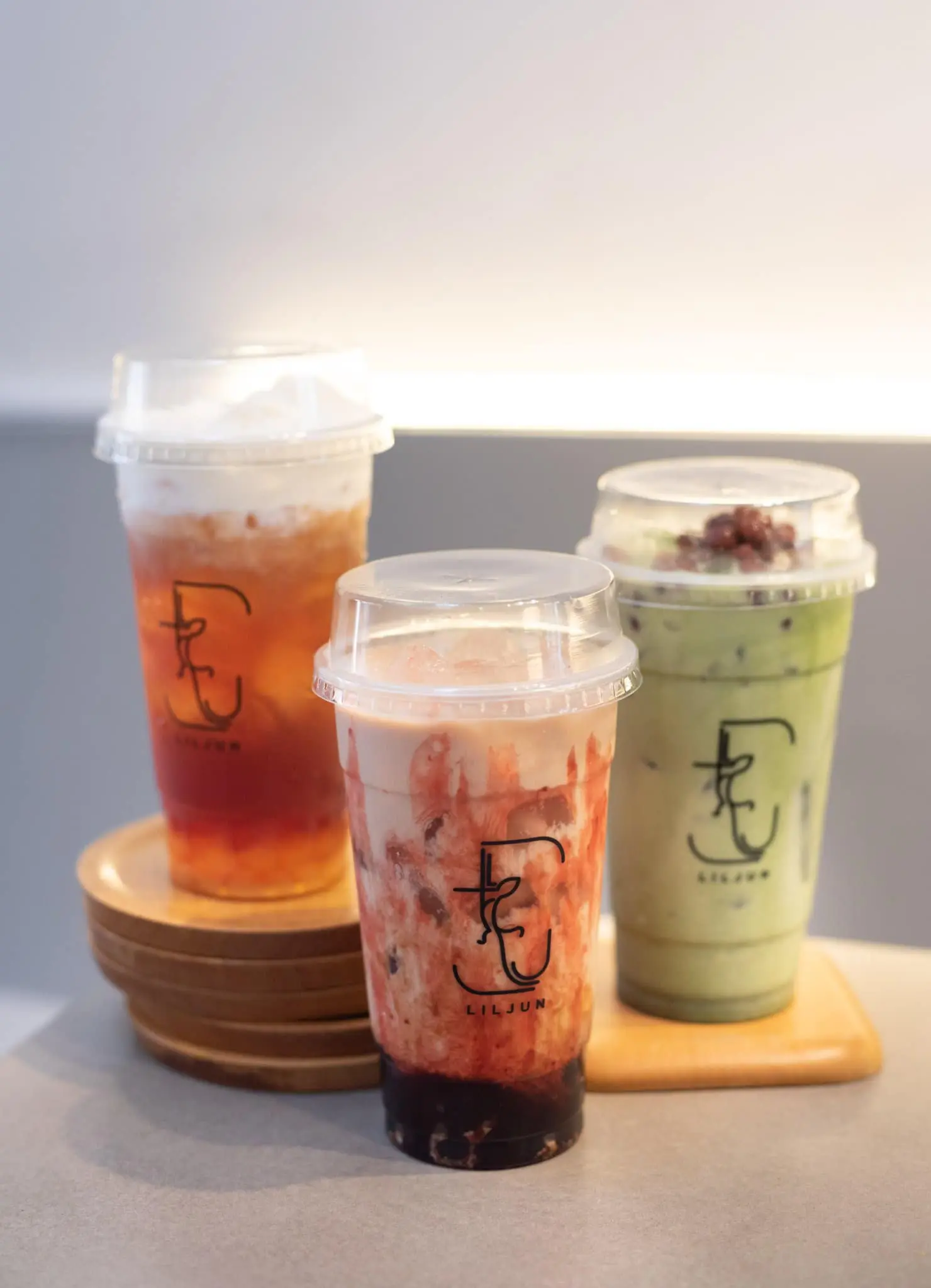 Kh&aacute;m ph&aacute; Lil Jun Coffee Studio c&ugrave;ng những g&oacute;c sống ảo cực chất 4