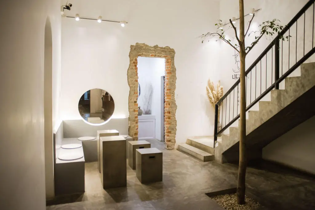 Kh&aacute;m ph&aacute; Lil Jun Coffee Studio c&ugrave;ng những g&oacute;c sống ảo cực chất 7