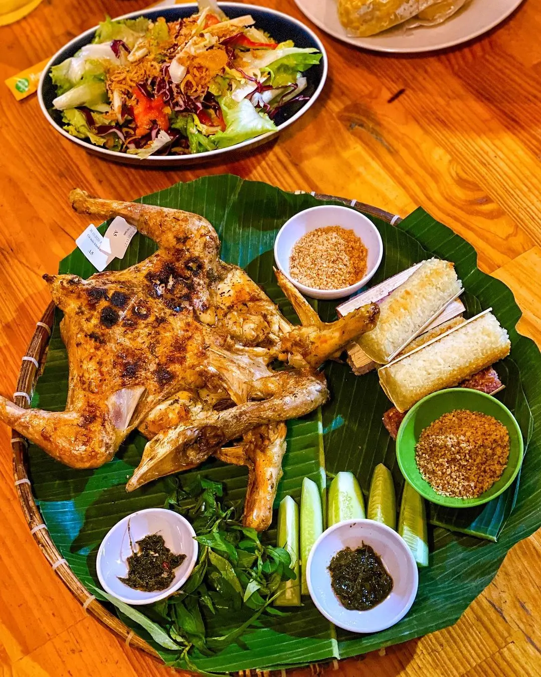 Kh&aacute;m ph&aacute; những qu&aacute;n g&agrave; nướng cơm lam ở Gia Lai cực thơm ngon 5