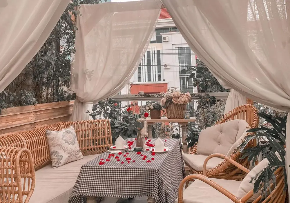Lạc v&agrave;o KAP Bistro đậm chất cổ điển giữa l&ograve;ng th&agrave;nh phố 2