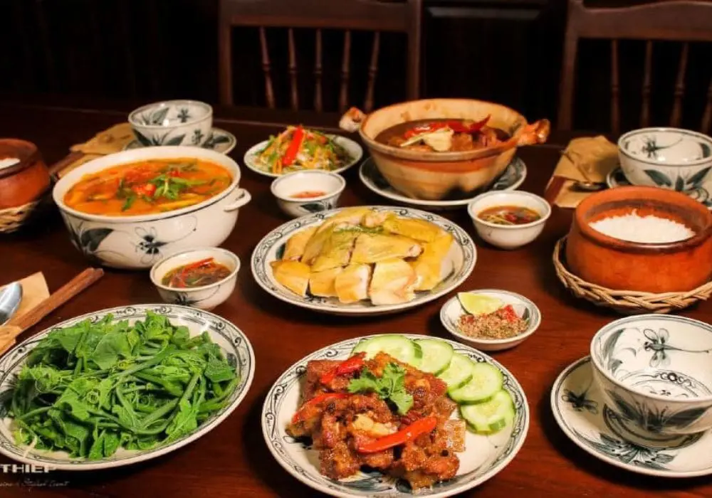 Nh&agrave; h&agrave;ng &Yacute; Thiếp, kh&ocirc;ng gian đậm chất phương T&acirc;y giữa phố n&uacute;i 5