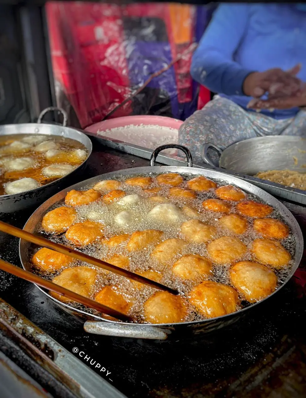 Qu&aacute;n B&aacute;nh r&aacute;n Trần Ph&uacute; huyền thoại của phố n&uacute;i Gia Lai 3