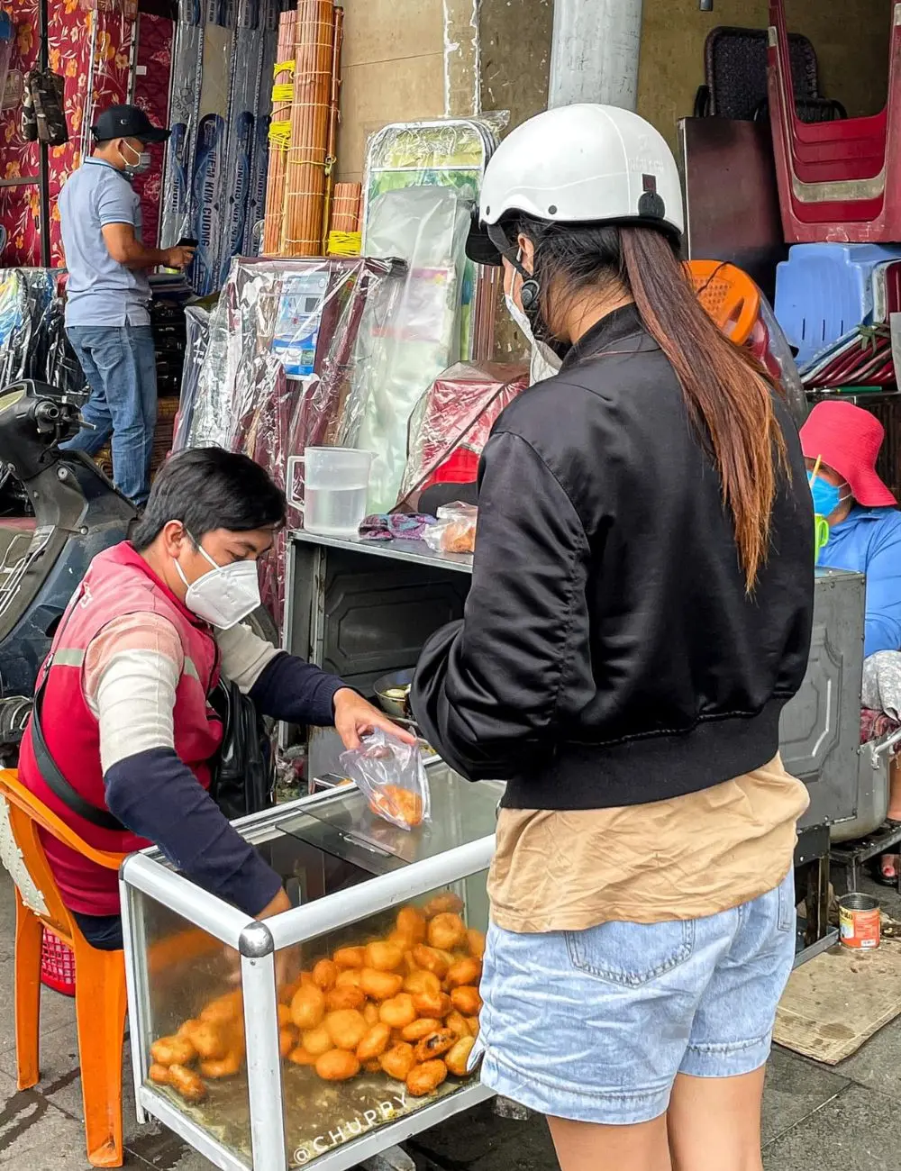 Qu&aacute;n B&aacute;nh r&aacute;n Trần Ph&uacute; huyền thoại của phố n&uacute;i Gia Lai 2