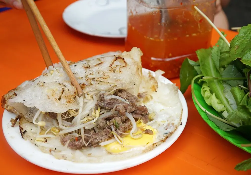 Qu&aacute;n b&aacute;nh x&egrave;o b&agrave; T&aacute;m Pleiku ngon nức tiếng tại phố n&uacute;i 2
