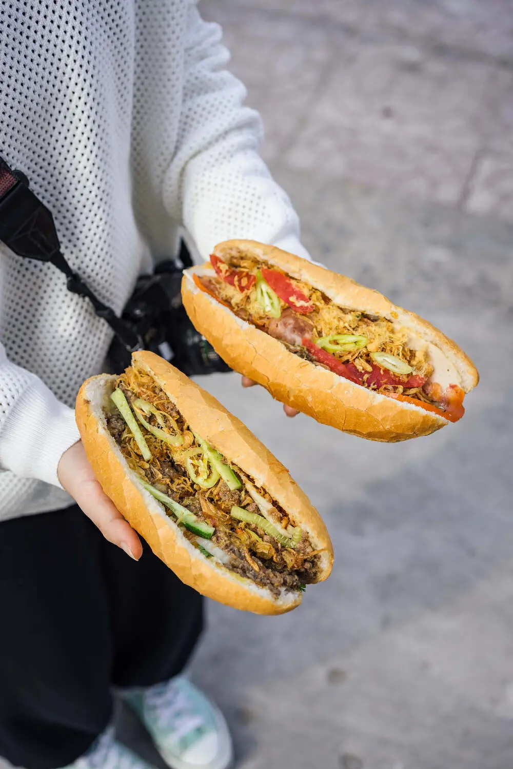 Trải nghiệm tiệm b&aacute;nh m&igrave; nhỏ với hơn 10 loại topping độc lạ ở Gia Lai 7