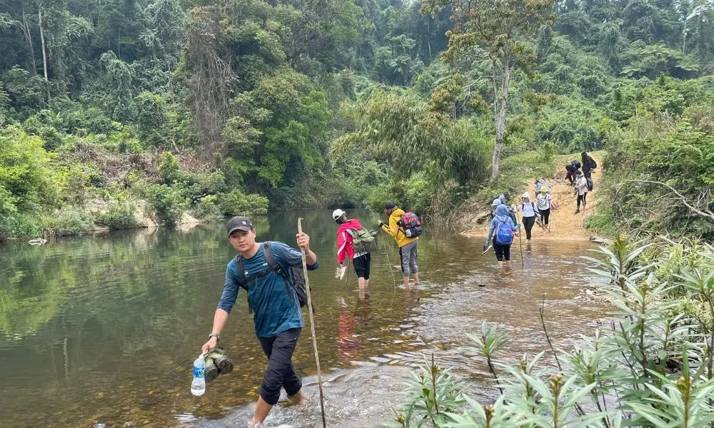 Chinh phục cung đường K50 c&ugrave;ng hội cạ cứng tuy mệt m&agrave; vui 6