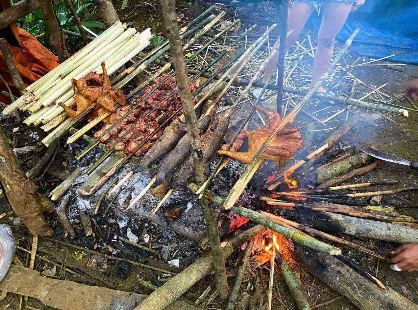 Kh&aacute;m ph&aacute; Camping th&aacute;c K50 c&ugrave;ng c&ocirc; n&agrave;ng Dao Linh trong 2 ng&agrave;y 5
