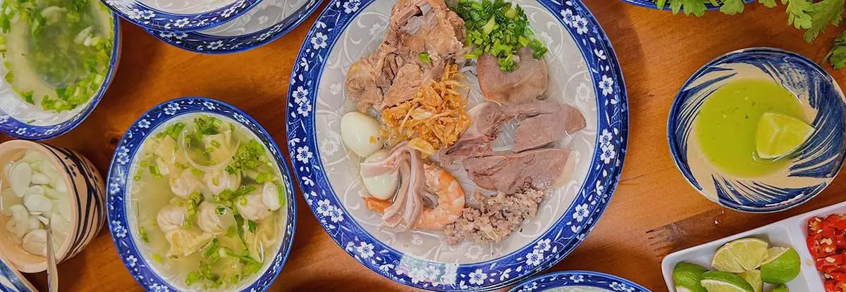 Thưởng thức hủ tiếu cô My Pleiku với hương vị đậm đà khó quên