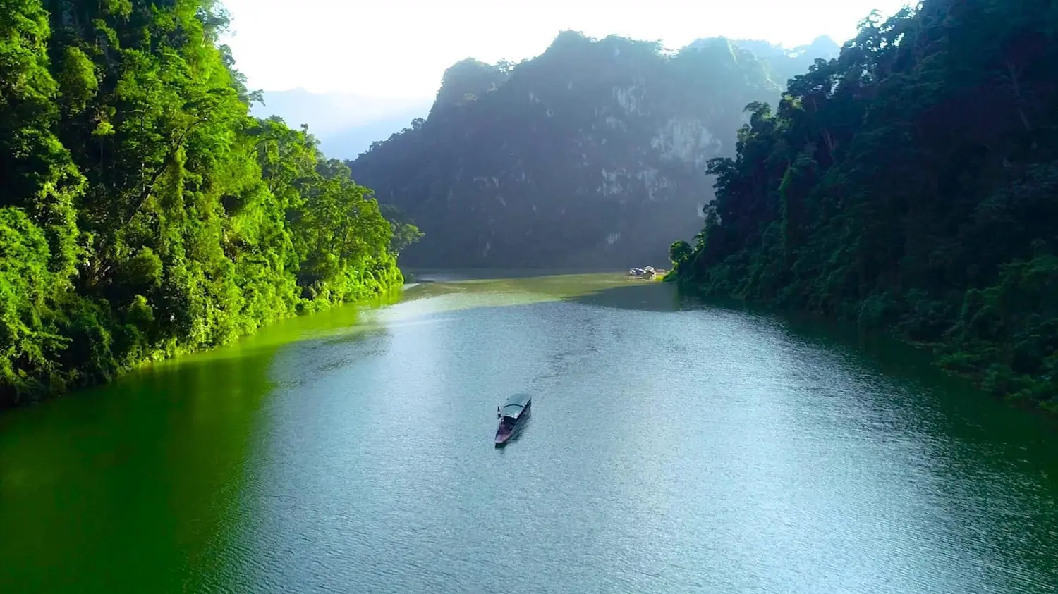 Bắc M&ecirc; H&agrave; Giang &ndash; V&ugrave;ng đất đẹp thơ mộng v&agrave; h&ugrave;ng vĩ 8