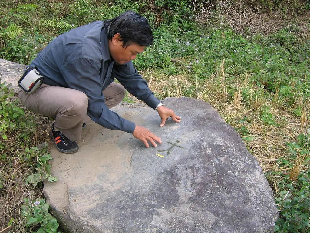 B&atilde;i đ&aacute; cổ Nấm Dẩn - H&agrave; Giang v&agrave; những gi&aacute; trị lịch sử l&acirc;u đời 8