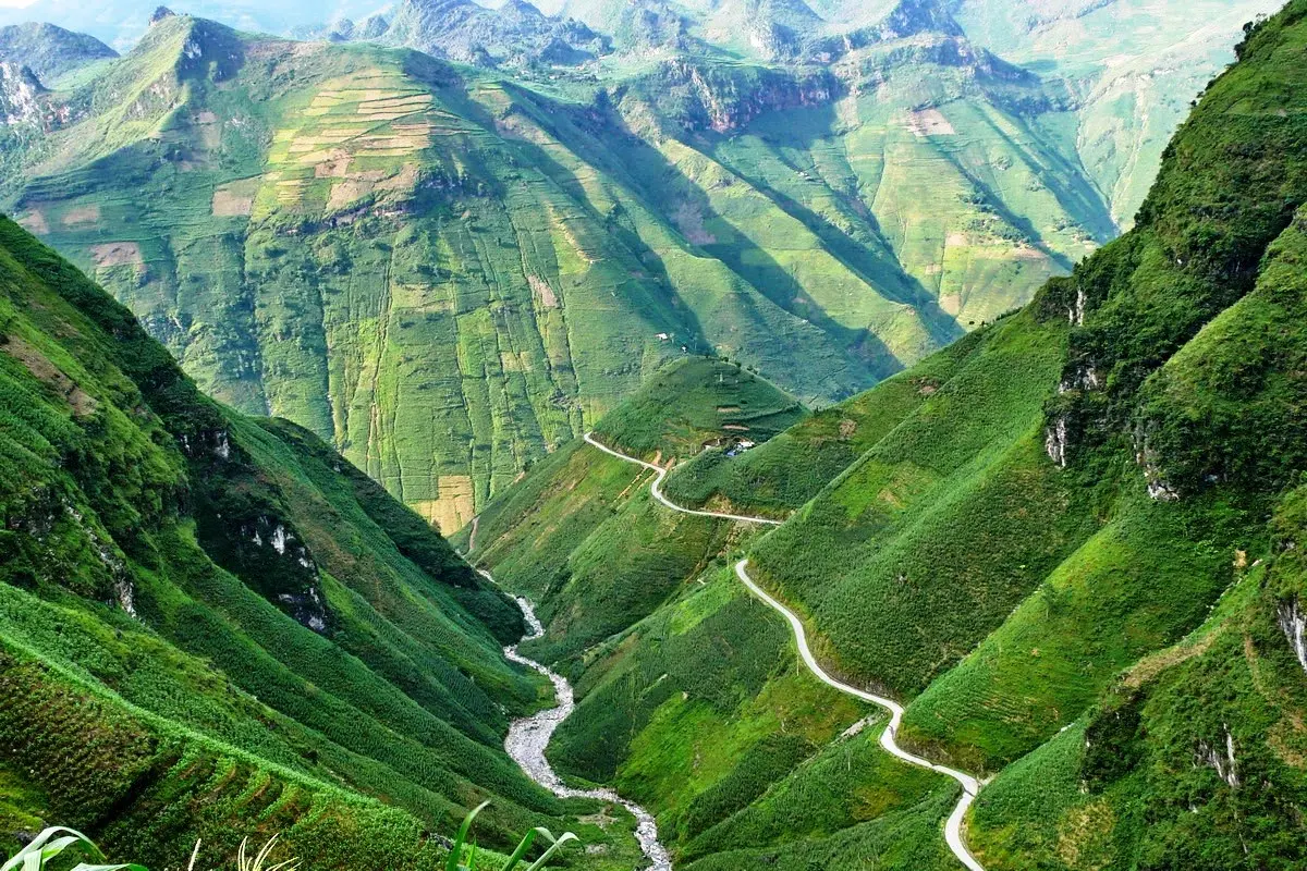 Dốc Ch&iacute;n Khoanh - H&agrave; Giang: Nơi ngựa ch&ugrave;n bước, nơi người muốn đi 5