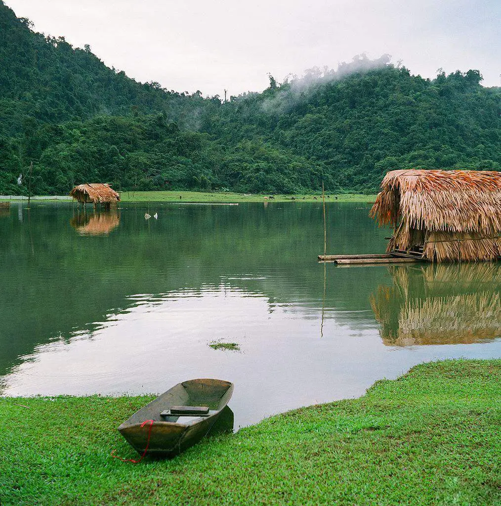 H&agrave;nh tr&igrave;nh kh&aacute;m ph&aacute; Hồ Noong - H&agrave; Giang đẹp như tranh vẽ 2