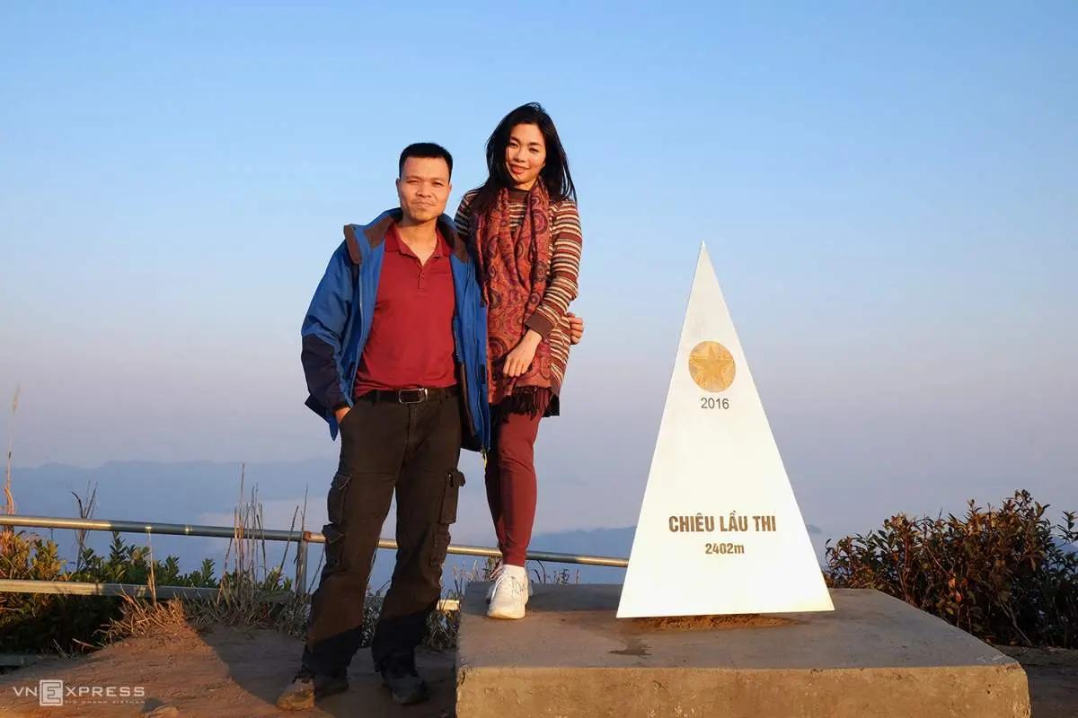 H&agrave;nh tr&igrave;nh trekking Chi&ecirc;u Lầu Thi lạc giữa biển m&acirc;y bềnh bồng 2