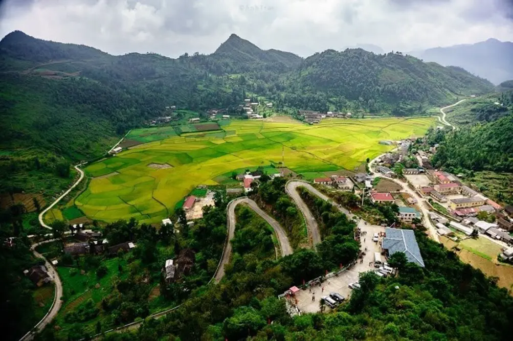Kh&aacute;m ph&aacute; con đường thần ti&ecirc;n ở H&agrave; Giang khi&ecirc;́n ai ai cũng say m&ecirc; 5
