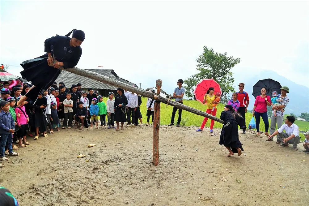 Kh&aacute;m ph&aacute; đời sống của người La Ch&iacute; ở Ho&agrave;ng Su Ph&igrave; - H&agrave; Giang 5