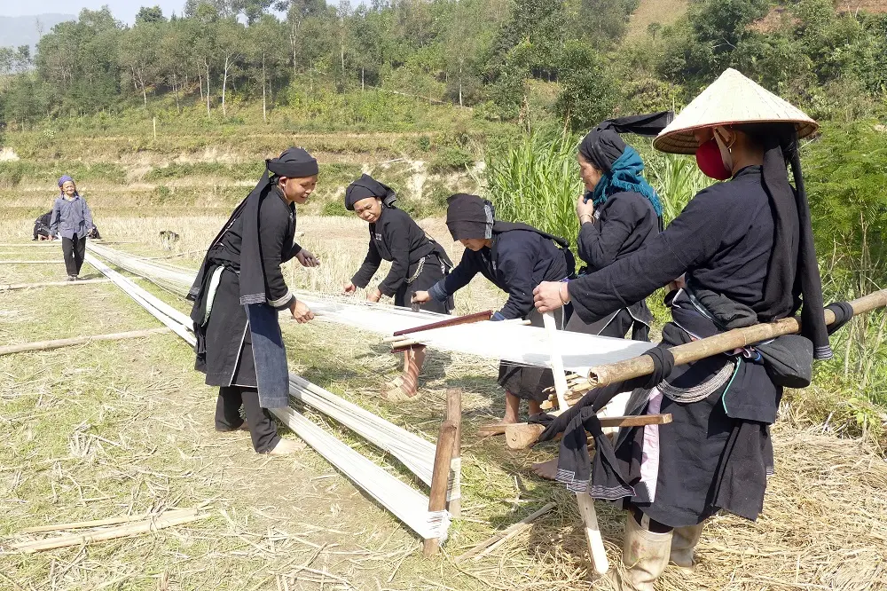 Kh&aacute;m ph&aacute; đời sống của người La Ch&iacute; ở Ho&agrave;ng Su Ph&igrave; - H&agrave; Giang 3