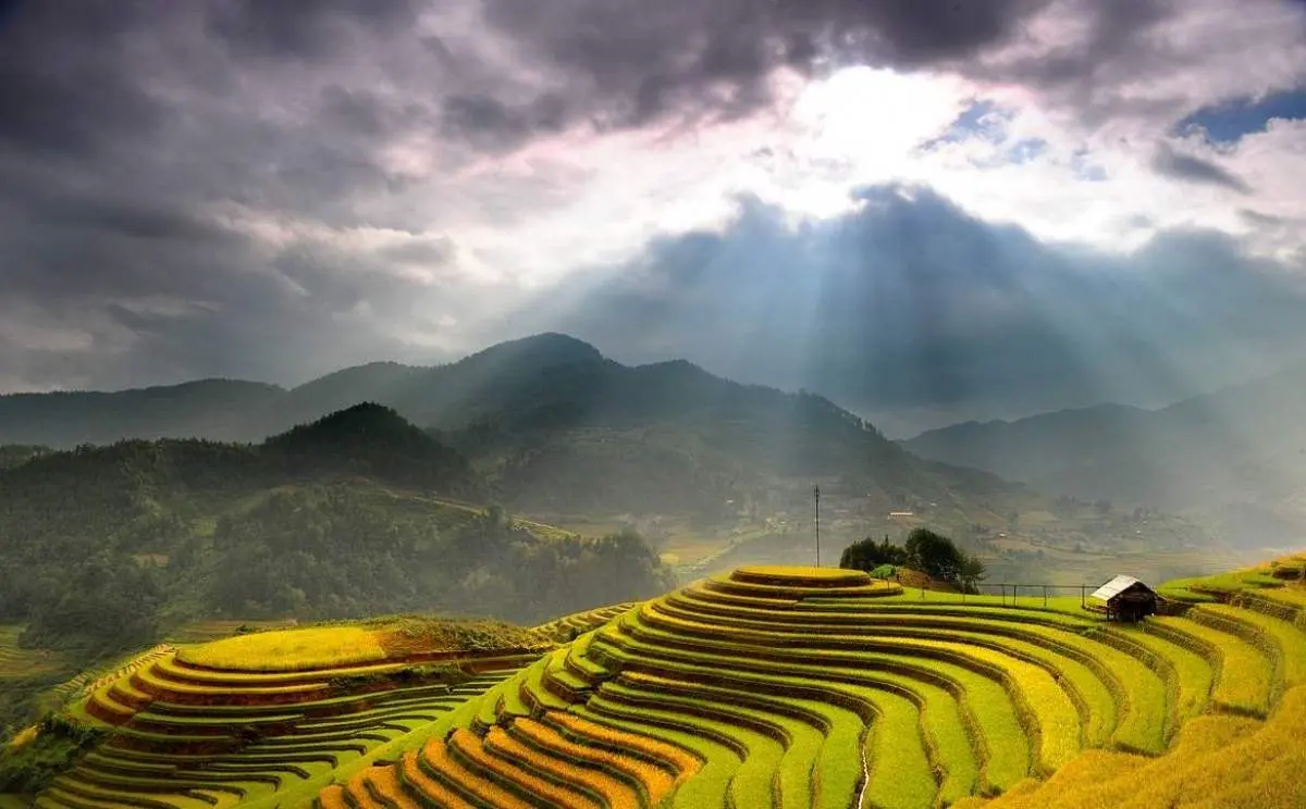 Kh&aacute;m ph&aacute; Ho&agrave;ng Su Ph&igrave; m&ugrave;a nước đổ với cảnh sắc thi&ecirc;n nhi&ecirc;n tuyệt đẹp 5
