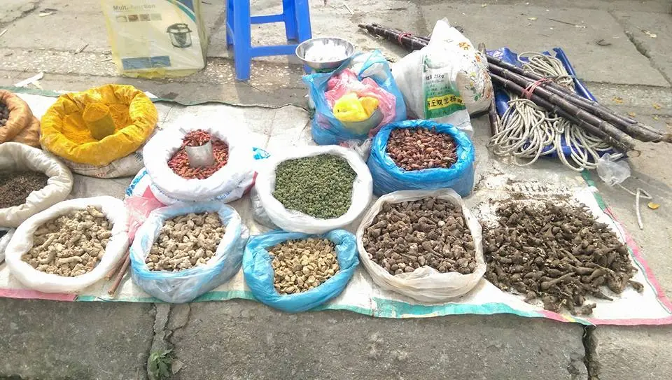 Kh&aacute;m ph&aacute; n&eacute;t đẹp văn h&oacute;a v&ugrave;ng cao tại Chợ Quyết Tiến H&agrave; Giang 11