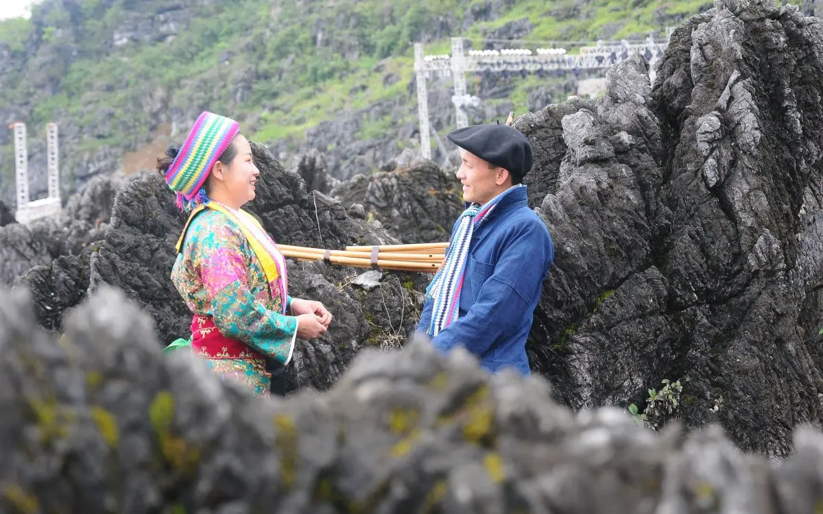 Kh&aacute;m ph&aacute; tuyệt t&aacute;c thi&ecirc;n nhi&ecirc;n M&ecirc; Cung Đ&aacute; H&agrave; Giang 4