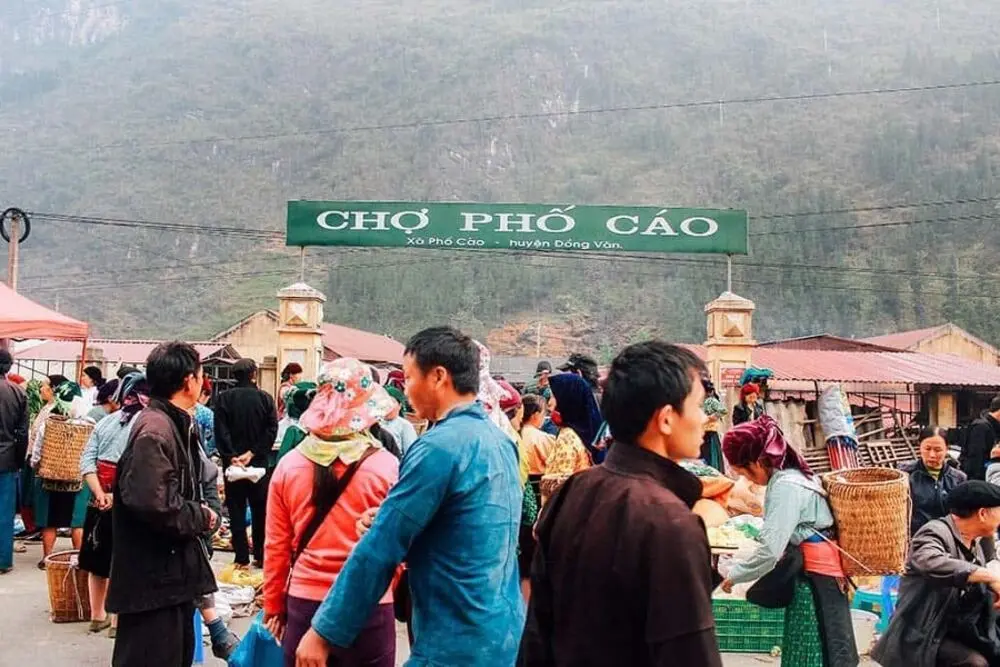 Phố C&aacute;o H&agrave; Giang &ndash; Chi&ecirc;m ngưỡng n&eacute;t đẹp hoang sơ của xứ Đồng Văn 5