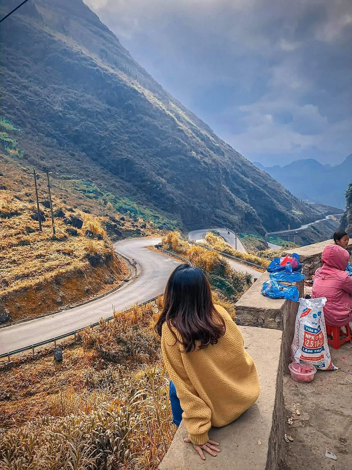 Phượt dốc Thẩm M&atilde; - H&agrave;nh tr&igrave;nh chinh phục cung đường huyền thoại v&ugrave;ng bi&ecirc;n viễn 2