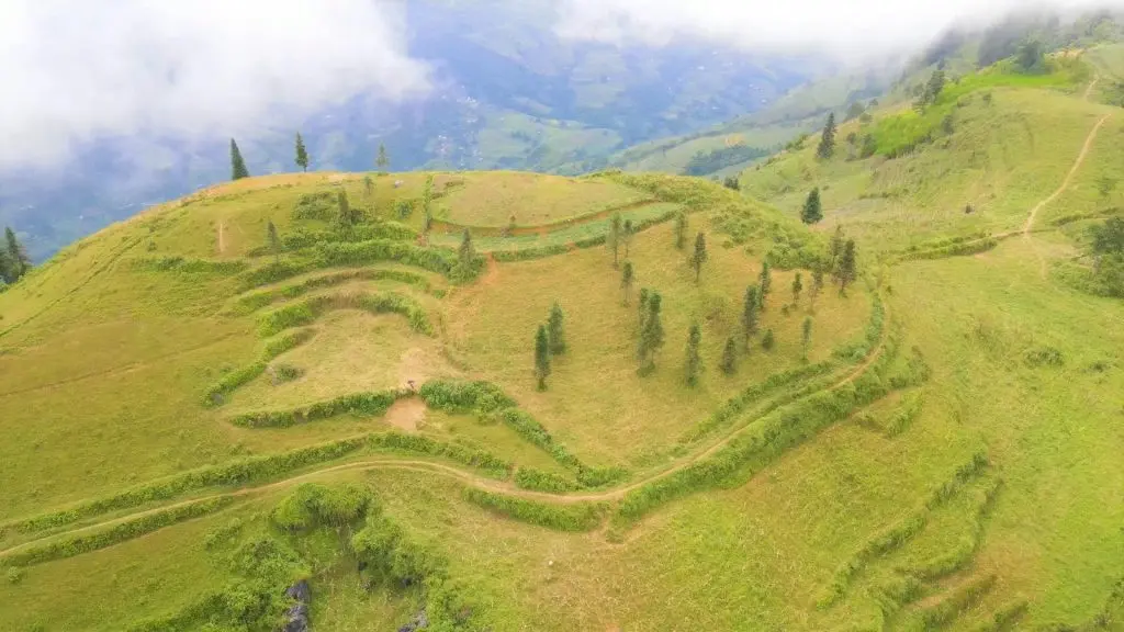 Trekking Suối Thầu - H&agrave;nh tr&igrave;nh kh&aacute;m ph&aacute; thảo nguy&ecirc;n đẹp nhất H&agrave; Giang 2