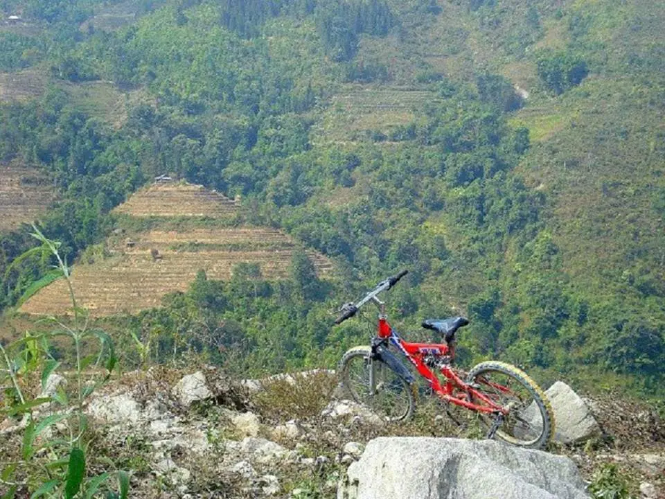 Trekking T&acirc;y C&ocirc;n Lĩnh - H&agrave;nh tr&igrave;nh tận hưởng cảm gi&aacute;c l&agrave;m chủ đất trời 8