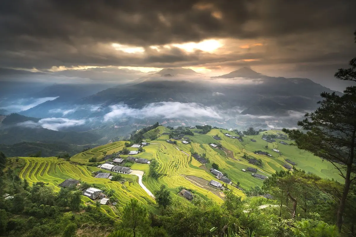 Trekking T&acirc;y C&ocirc;n Lĩnh - H&agrave;nh tr&igrave;nh tận hưởng cảm gi&aacute;c l&agrave;m chủ đất trời 2