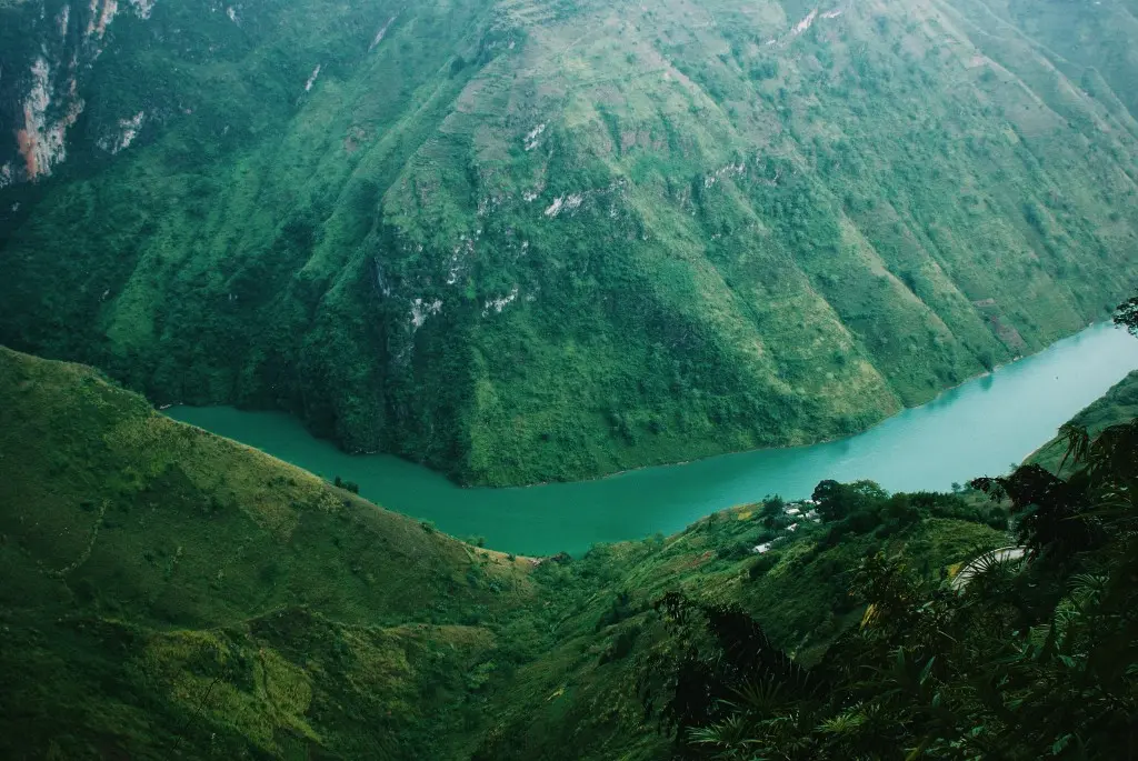 Trekking V&aacute;ch Đ&aacute; Thần - Chinh phục 'Tầng tr&ecirc;n của Đệ nhất h&ugrave;ng quan ph&iacute;a Bắc' 9