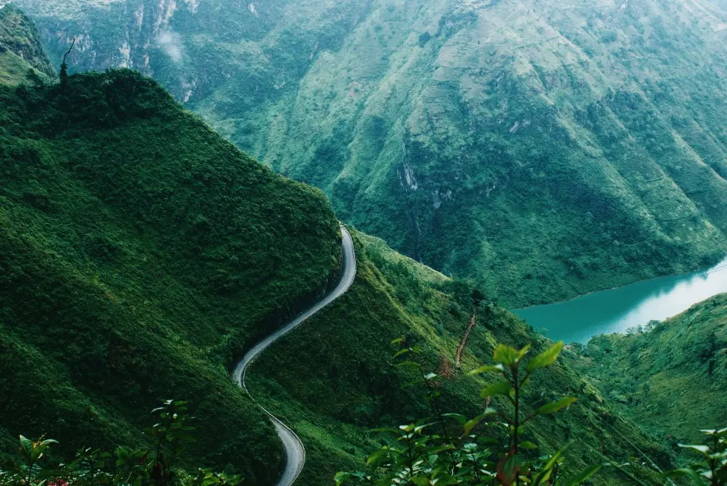 Trekking V&aacute;ch Đ&aacute; Thần - Chinh phục 'Tầng tr&ecirc;n của Đệ nhất h&ugrave;ng quan ph&iacute;a Bắc' 7