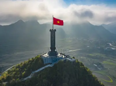 Du lịch Lũng Cú: Hành trình khám phá cực Bắc Tổ quốc