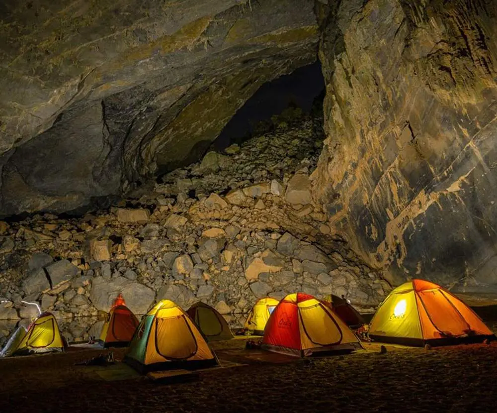 Khám phá vẻ đẹp hang Phương Thiện - Hà Giang