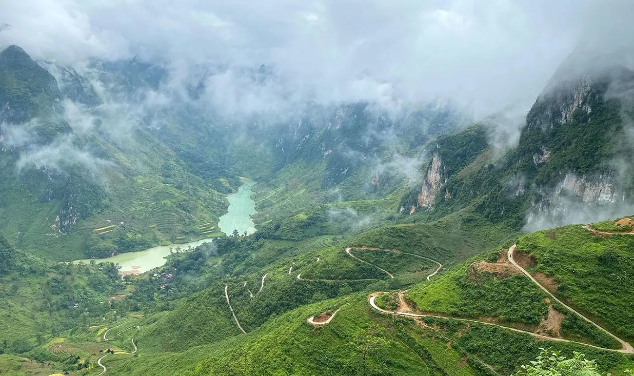 Những con dốc ở Hà Giang khắc họa rõ vẻ đẹp vùng Đông Bắc