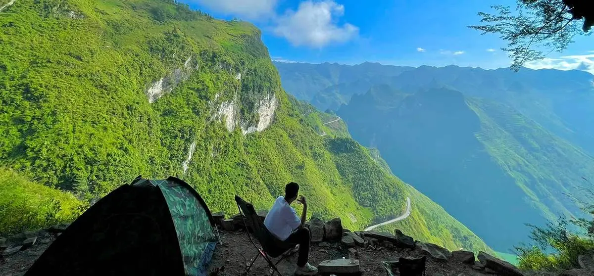 Trekking Vách Đá Thần - Chinh phục 'Tầng trên của Đệ nhất hùng quan phía Bắc'